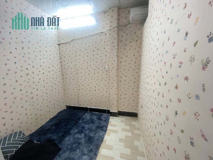 Cho thuê NNC hẻm 184 Âu Dương Lân P3Q8. Giá 8 triệu