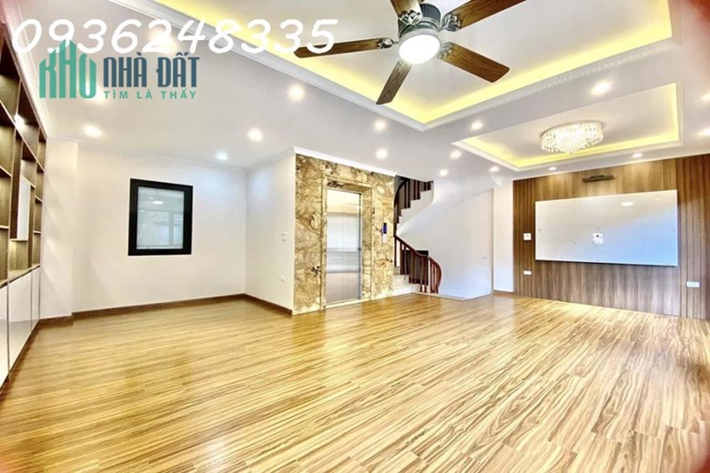 Bán nhà chính chủ Gần ngõ Thịnh Hào, 50m2, xây rất tâm huyết, khung cột bê tông chắc chắn