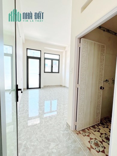 Cho thuê NNC ngay chợ Hoa Hồ Thị Kỷ P1.Q10. Giá 18 triệu