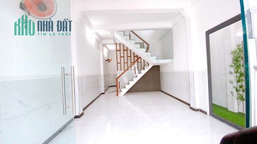 Nhà mới (5x16 trệt/2 lầu) mặt tiền Mai Hắc Đế P15Q8 - Giá 7 Tỷ