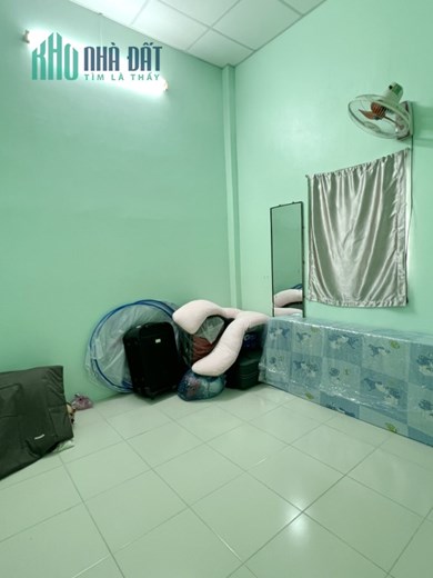Nhà nở hậu, căn góc đường Cao Xuân Dục P12.Q8. 55m2. Giá 3,2 tỷ bớt lộc