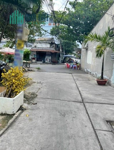 Cho thuê NNC hẻm ôtô Bùi Minh Trực P5Q8, 110m2. Giá 10 triệu