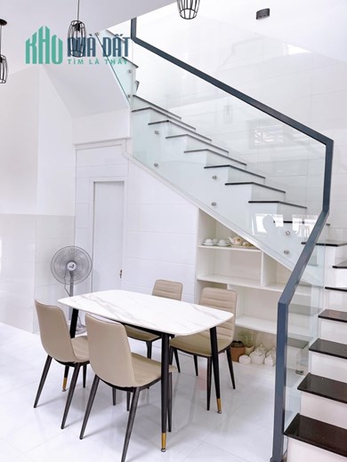 Bán đất tặng nhà đường Phan Đình Giót, Q.Hà Đông, 40m2, giá 4.4 tỷ.