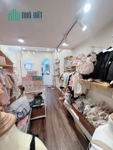 Mình cần sang nhượng cửa hàng tại Số 2 Đoàn Trần Nghiệp - Phố Huế - Hai Bà Trưng - Hà Nội