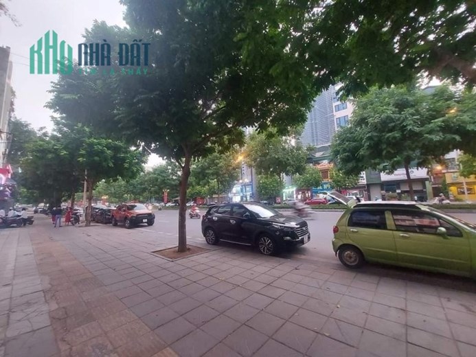Bán nhà Nguyễn Văn Huyên, Cầu Giấy. 82m2; giá 15 tỷ. Phương