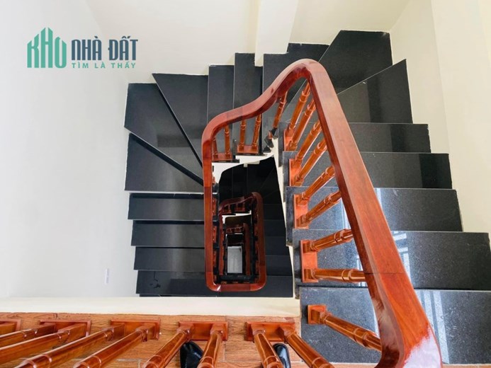 BÁN NHÀ NGON BỔ RẺ VẠN PHÚC - HÀ ĐÔNG - 35M2 - 5TẦNG - GIÁ 4.8 TỶ
