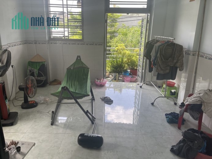 Bán nhà mặt tiền Kênh Mương Lệ Bình Tân 42m2 3 tầng BTCT kinh doanh chỉ nhỉnh 3 tỷ TL.