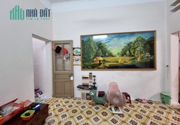 Bán nhà Hoàng Quốc Việt, Cầu Giấy. 52m2; giá 12.6 tỷ. Phương