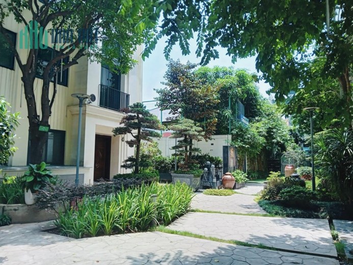 Bán gấp Biệt Thự Đơn Lập Lacasa Villa 25 Vũ Ngọc Phan, Đống Đa. Resort 5 sao giữa lòng Hà Nội. Đẳng