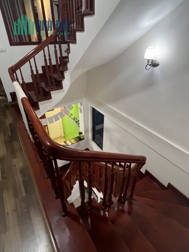 Bán nhà Hoàng Quốc Việt, Cầu Giấy. 61m2; giá 9 tỷ. Phương