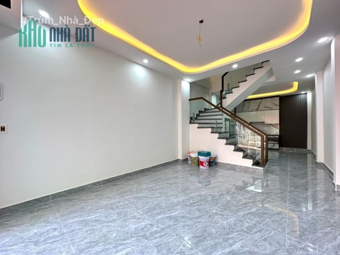 Bán nhà phố Trung Hành, diện tích 46m 3 tầng độc lập mới tinh GIÁ 2.85 tỉ cực đẹp