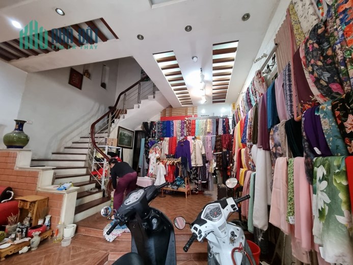 Bán nhà phố Đào Tấn, 90m, 5T, mặt tiền 6m, ô tô tránh, kinh doanh, giá 14.5 tỷ