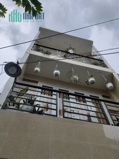 Nhỉnh 4 Tỷ Có Ngay Nhà 4 Tầng Tại P5 Bình Thạnh