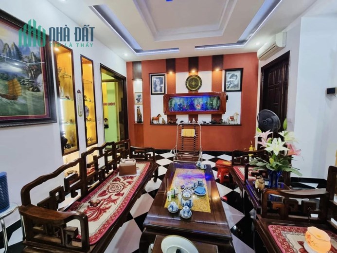 BÁN NHÀ KHU PHÂN LÔ CÁN BỘ TOÀ ÁN PHỐ NGUYỄN CHÍ THANH - TRUNG TÂM ĐỐNG ĐA - GẦN PHỐ - Ô TÔ TRÁNH,