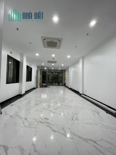Bán nhà Hoàng Quốc Việt, Cầu Giấy. 80m2x9; giá 29.5 tỷ. Phương