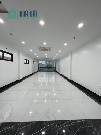 Bán nhà Hoàng Quốc Việt, Cầu Giấy. 80m2x9; giá 29.5 tỷ. Phương