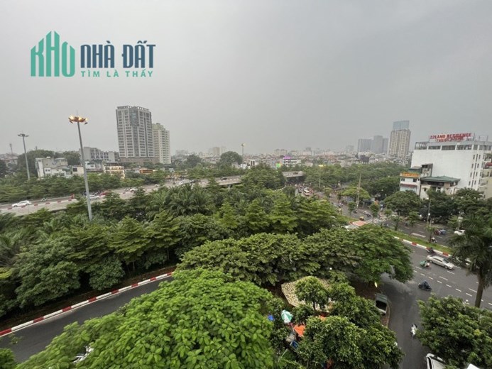Bán nhà Hoàng Quốc Việt, Cầu Giấy. 80m2x9; giá 29.5 tỷ. Phương
