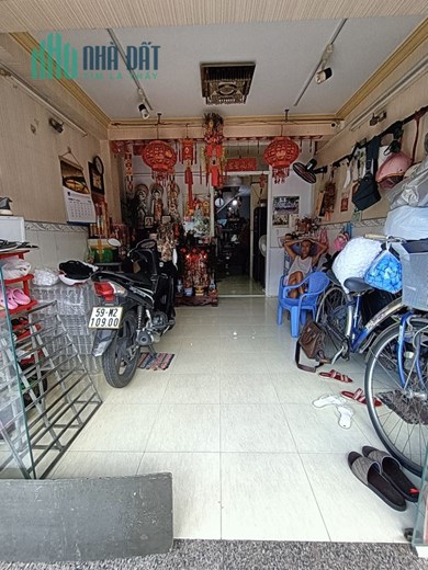 TRUNG TÂM QUẬN 11 PHƯỜNG 14 ÂU CƠ HXH 7M VIEW 3 MẶT THOÁNG.  6 TẦNG BTCT. VỪA Ở VỪA KINH DOANH
