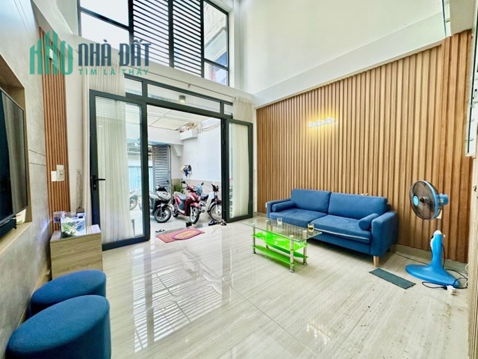 Bán Nhà Mặt Tiền Gò Dầu, Tân Phú, 90m2 x 4 Tầng, Hẻm Nhựa Ô Tô, Chỉ 5 Tỷ