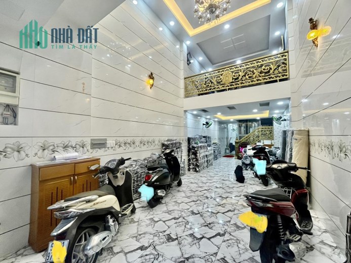 Bán nhà Mặt tiền Lê Lư, Tân Phú  6 Tầng 80m2 chỉ  12 tỷ LH 0902160655