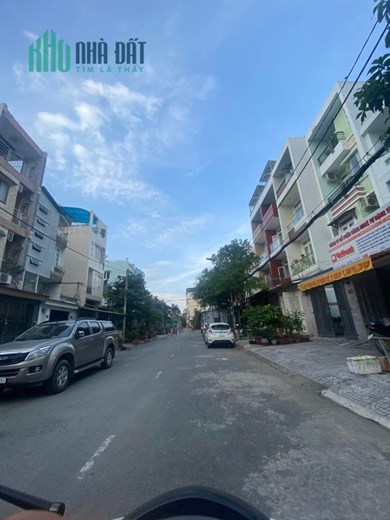 Nhà 5.5x22 (121m) - Tô ký (Q12) - Oto Thông - 4.25 tỷ