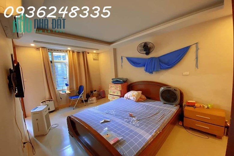 Bán nhà riêng Gần phố Vĩnh Hồ 68m2, 5 tầng, 5m ô tô tránh