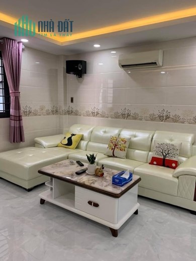 BÁN GẤP NHÀ HXH ĐƯỜNG HƯNG PHÚ ,GIẢM CHÀO 1 TỶ NGAY CẦU NGUYỄN TRI PHƯƠNG - CÁCH Q5 Q10 ĐÚNG 500M.