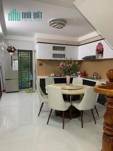BÁN GẤP NHÀ HXH ĐƯỜNG HƯNG PHÚ ,GIẢM CHÀO 1 TỶ NGAY CẦU NGUYỄN TRI PHƯƠNG - CÁCH Q5 Q10 ĐÚNG 500M.