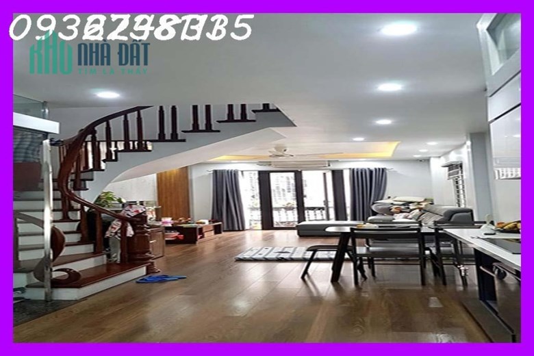 Bán gấp nhà đẹp gần phố Gần phố Nguyễn Khuyến, xây tâm huyết, khu vực hiếm nhà bán