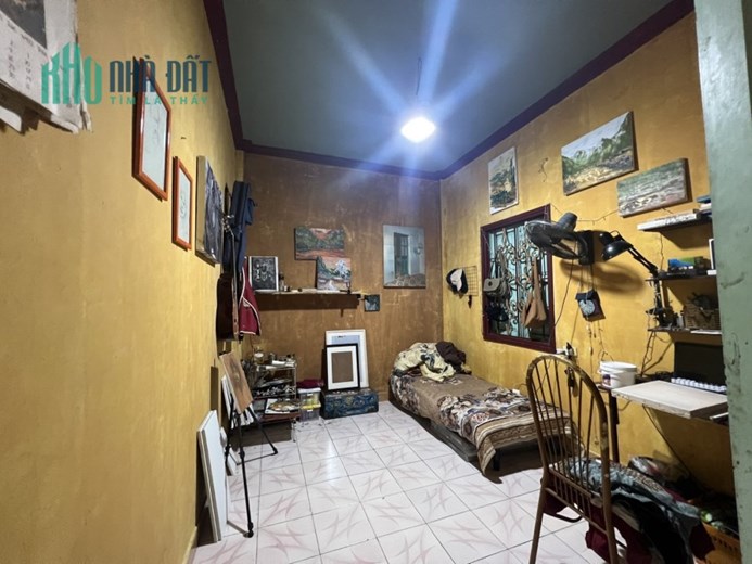 Cần bán gấp nhà 3 tầng giá rẻ nhất thị trường tại Đại La - Hai Bà Trưng
