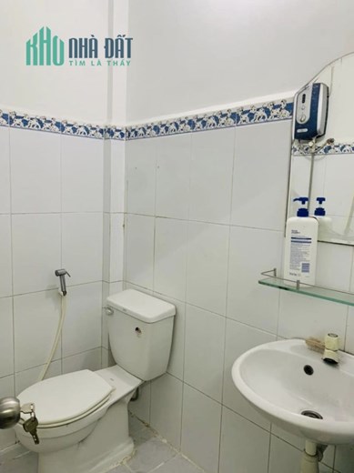 BÁN GẤP CHDV THÀNH THÁI QUẬN 10- HXH TRÁNH  DOANH THU GẦN 100TR THÁNG - NHỈNH 15 TỶ