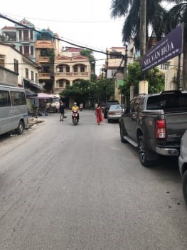 BÁN ĐẤT TẶNG NHÀ SÂN VƯỜN - PHƯỜNG NGHĨA ĐÔ - Ô TÔ TRÁNH - KINH DOANH - 180M - NHỈNH 24 TỶ