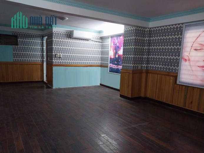.Hà Huy Tập, Ô tô trong nhà, 50m ra MT, 68m2, 3 tầng, hơn 3 tỷ