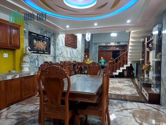 BÁN NHÀ 3 TẦNG KHU SẦM UẤT ( 5 X 12 )M2 - TÊN LỬA - BÌNH TÂN - 2.7 TỶ
