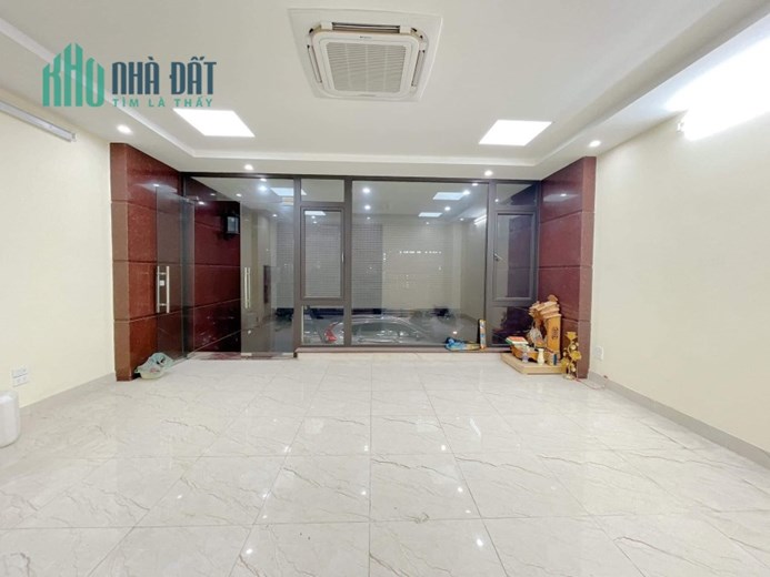 Lê Thanh Nghị, Hai Bà Trưng, nhà đẹp, ba bước ra phố, 42m2, giá chỉ 4 tỉ 5