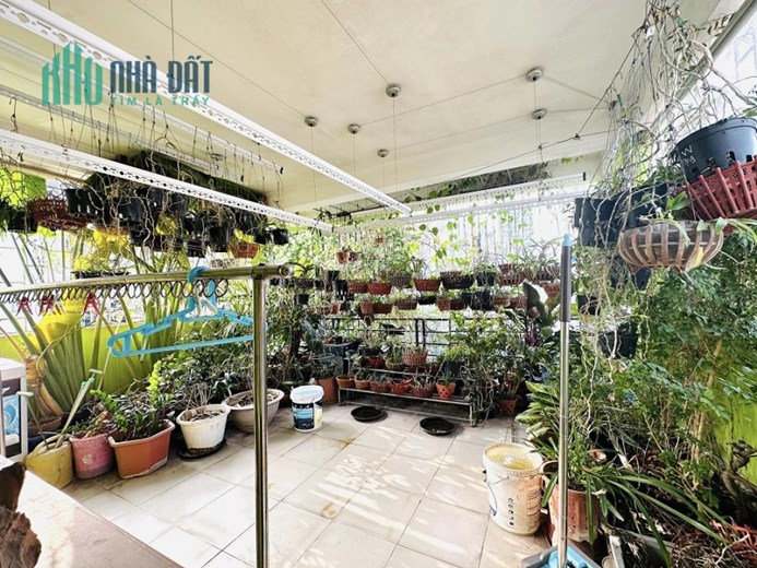 NHÀ ĐẸP DÂN XÂY – PHẠM VĂN ĐỒNG – 2 MẶT THOÁNG, GẦN PHỐ, GẦN ÔTÔ 48M2, MT 4.8m, 5.85 TỶ