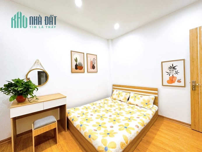 Bán tòa chung cư mini Mỹ Đình, 7 tầng thang máy, 11 phòng, doanh thu 660tr/năm