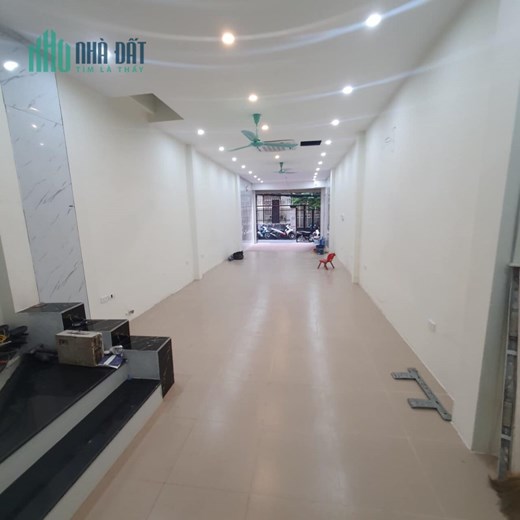 Cho thuê nhà định công dt74mx5tầng. Giá 19tr