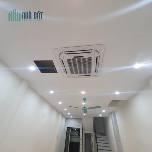Cho thuê nhà định công dt74mx5tầng. Giá 19tr
