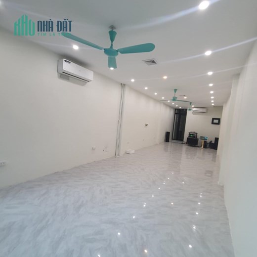 Cho thuê nhà định công dt74mx5tầng. Giá 19tr