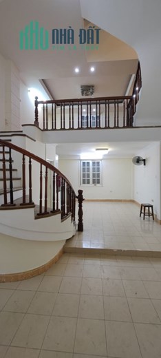 Nhà ngõ 245 lạc long quân 43m, 5 tầng, mt4,8m, 5,05 tỷ