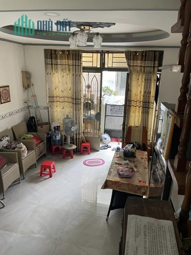MẶT TIỀN ĐƯỜNG DIÊN HỒNG- 35m2- 2 TẦNG- CHỈ 4.3 TỶ- CHÍNH CHỦ 1 ĐỜI