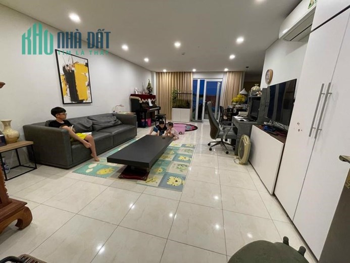 GẤP! CCcao cấp Thanh Xuân 125,m2, 3 ngủ, 2 WC, ban công Đông Nam ~5.6tỷ