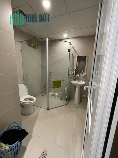 GẤP! CCcao cấp Thanh Xuân 125,m2, 3 ngủ, 2 WC, ban công Đông Nam ~5.6tỷ