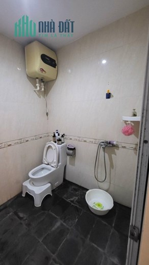 Bán nhà mặt phố Hoàng Mai, 62m, 8m mặt tiền, oto đỗ cửa, kinh doanh sầm uất, 12 tỷ
