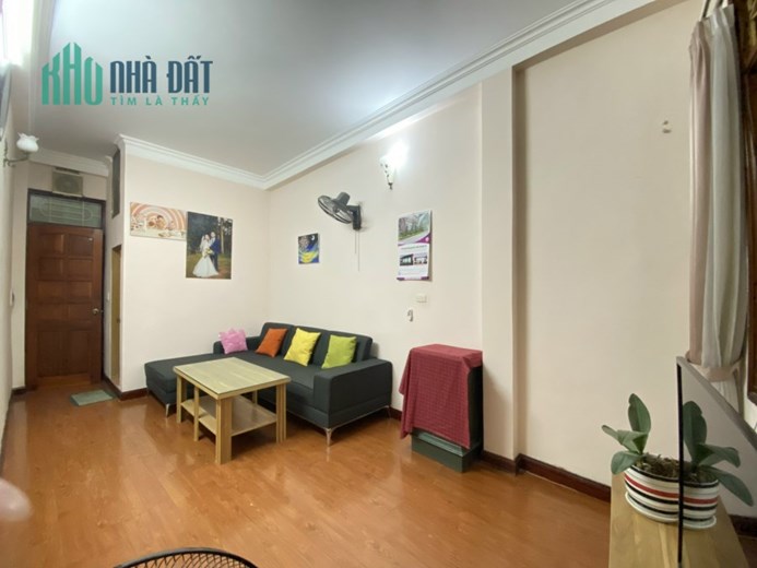 Cần bán gấp nhà Ngõ Văn Hương giá 4,6 tỷ, 30mx5 tầng, sđcc
