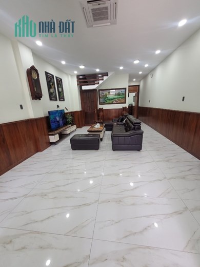 Bán nhà trước mặt 42 Huỳnh Văn Nghệ, p15, TânBình co Thang Máy DT 5x21 giá 11,8 tỷ