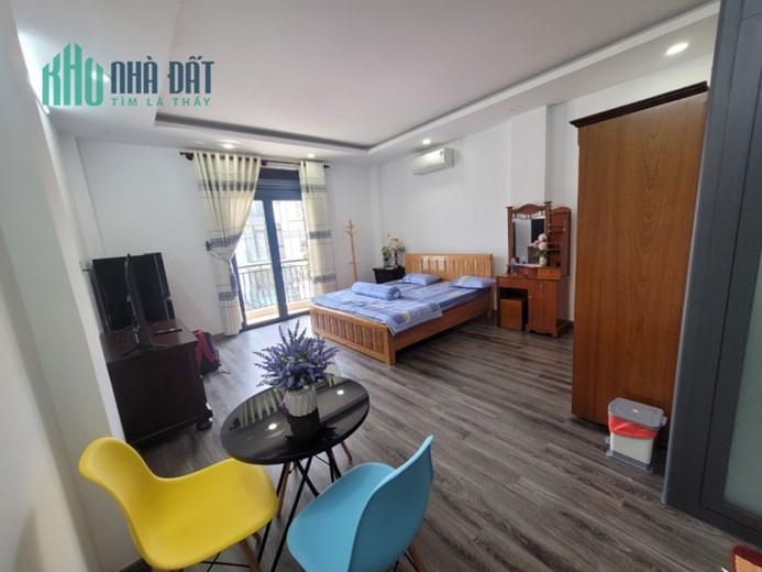 Bán nhà trước mặt 42 Huỳnh Văn Nghệ, p15, TânBình co Thang Máy DT 5x21 giá 11,8 tỷ