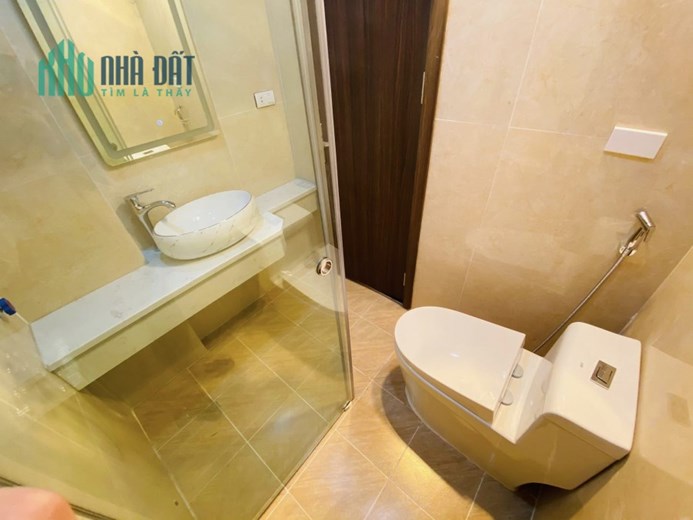 Hoa Hậu Phân Lô, Quận Thanh Xuân, Thang Máy, 3 bước ra oto. 45m x6T.MT4m