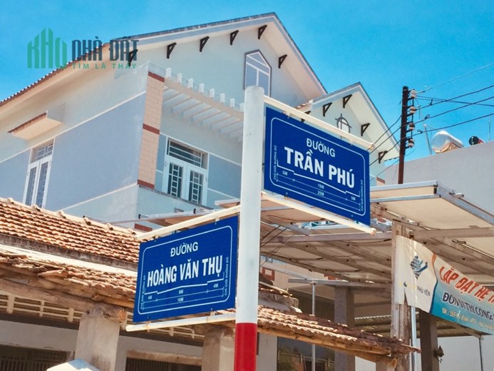 Nhà C4 Ngay góc Hoàng Văn Thụ, Phú Hiệp,KDC Sầm Uất, Đường nhựa 16m, Ra Biển 1km